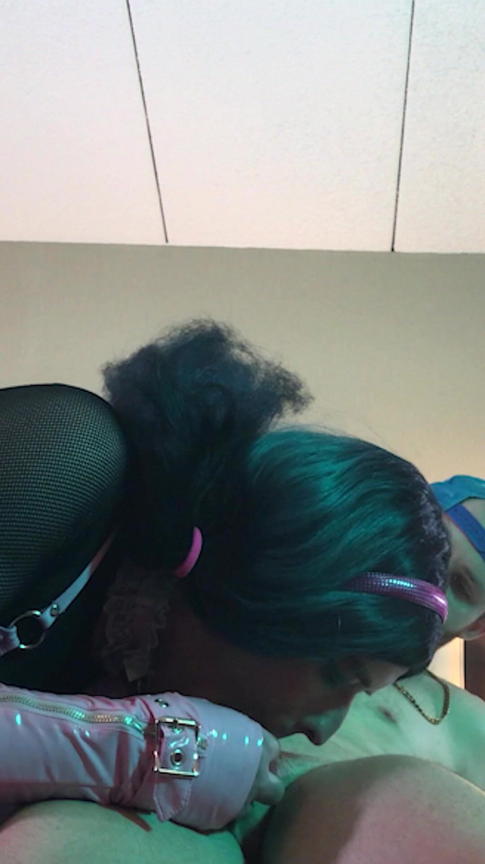 Jake Grand the man: 순결을 따먹고 빠는 핫한 트랜스 우먼 - 모음집 13