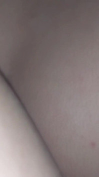 Meu Marido Perdeu Uma Aposta E Agora Um Dos Amigos Dele É Dono Da Minha Buceta, Ele Me Detona E Me Enche De Leite