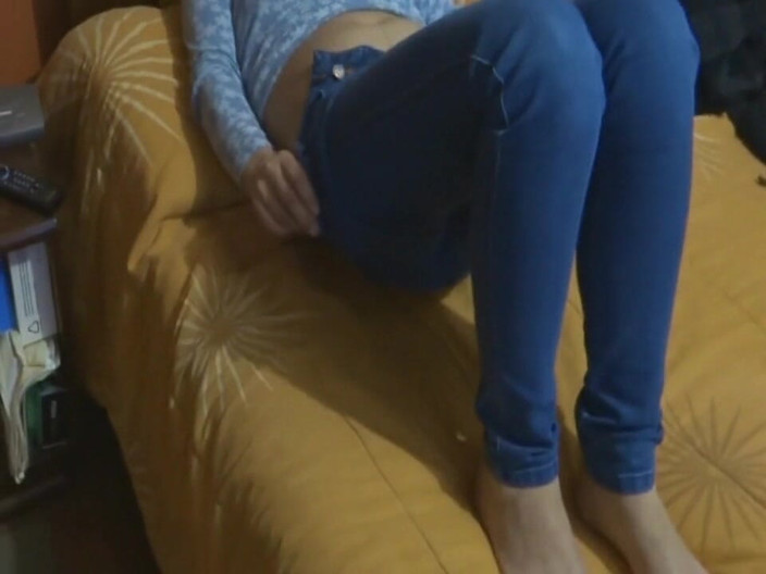 Ardientes69: Ma femme excitée se déshabille - mi esposa excitada se desnuda