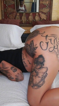 Grande rabo latina fode seu primeiro bbc