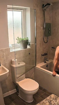 Mytí mé kundičky a zadku jeho nosem a chcacím otrokem