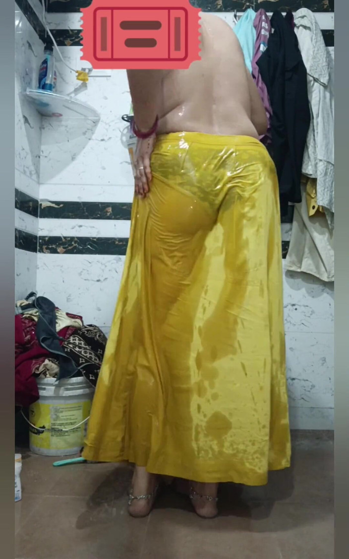 Priyahot77: Priya bhabi 新风格的身体表演