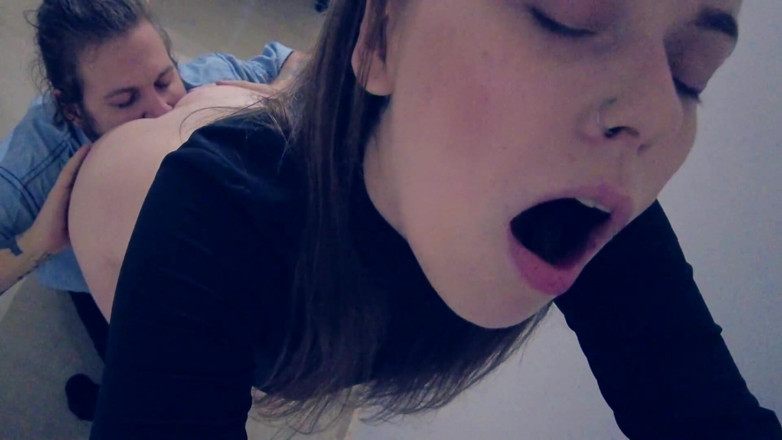 creaMMolly: Stepmother Is Fucking Her Stepsons Mouth