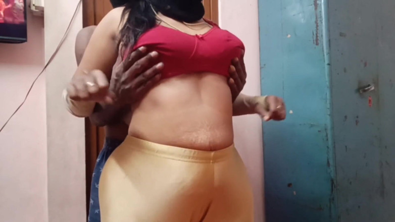 Benita sweety: Adik tiri desi berkongkek