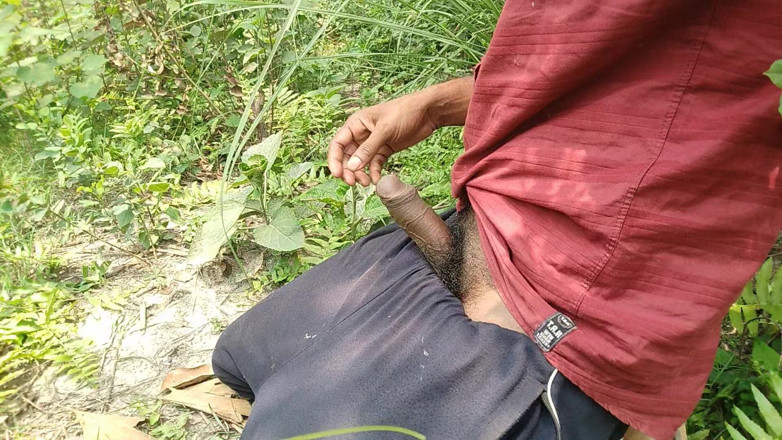 DesiDarkArt: A Asian Boy in Forest Handjob Foking