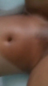 Video hub porno pertama kami, aku dan saudara tiriku lagi asik ngentot