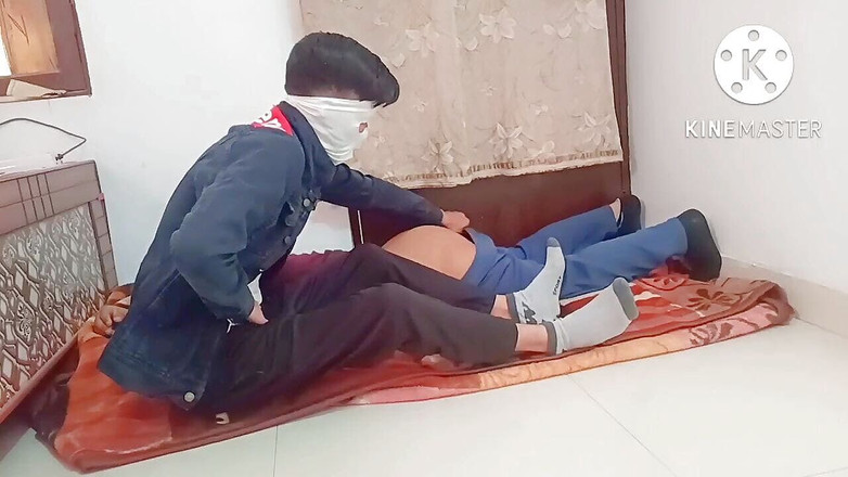 Desi__Panda: Indyjski gej hardcore sex