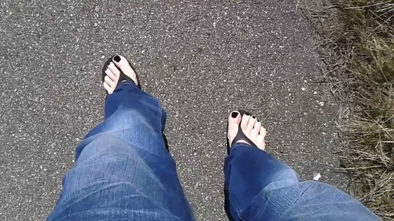 Heelex: Sexy Feet &amp; Big Black Cock
