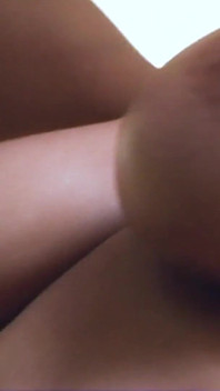Tittenfick und tittenbesamung für blonde MILF