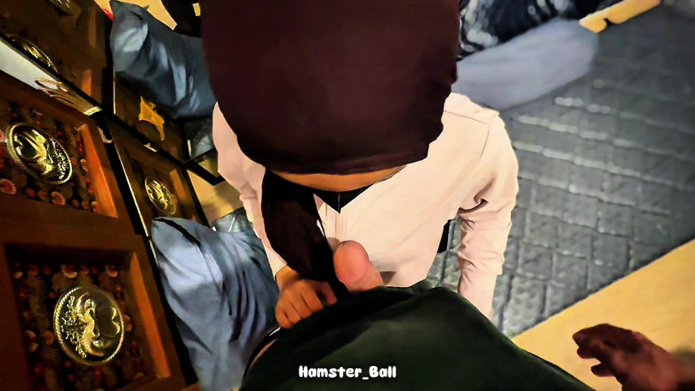 Hamster_Ball: Müslüman kız arkadaşım büyük bir yarağım olmasına şaşırdı, hahaha