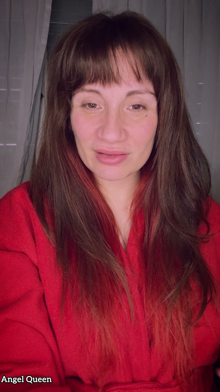 AngelQueen: Pregnant Stepmom Your Friend and Now You