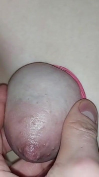 Air mata, payudara BDSM