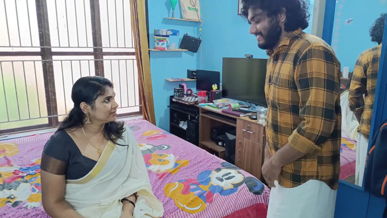 Vaigavarun45: Mallu pár první noční video, první noční sex, Kerala Saree...