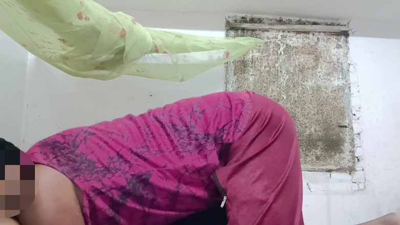 SanskariGirl1: Anal Sex of Desi Indian Girl on Holi