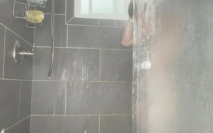 Christian Styles: Rub a Dub in a Shower