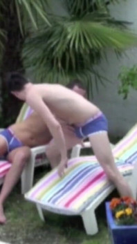 David fodeu um garoto hetero no exhib garden
