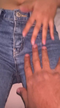 Instagram influencer sex för collab video
