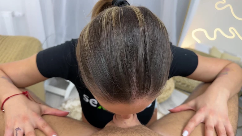 Mary Frost: Wet Deepthroat From Sexdater Girl.