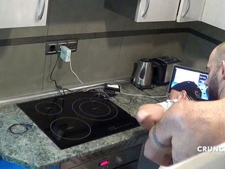 Home web camera: Webcam en la cocina con Jess usada a pelo por...