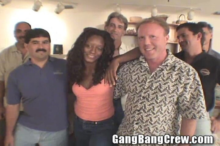 Tampa Bukkake: Nasty Natalie Black Chick Gangbang Hotel Whore Party White Cock...