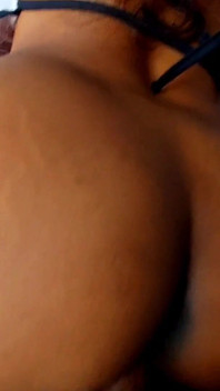 Scopa con una teen babysitter nera - sexy brownis