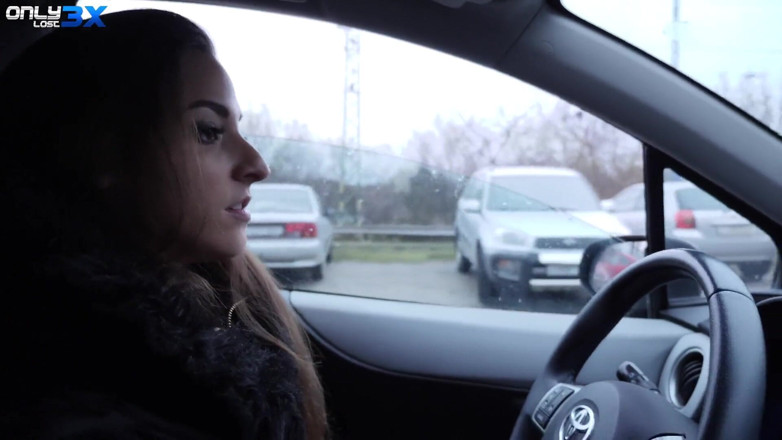Only3x: Amirah Adara ha pairato Shalina Devine e il ragazzo fortunato...