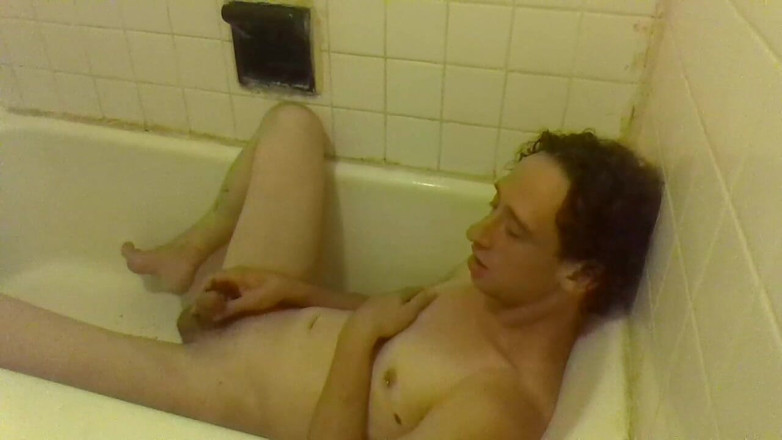 LilTaste: Trying to Pee on My Boobies
