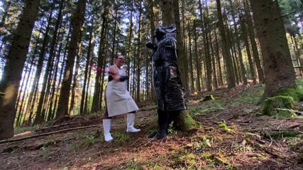 Mistress April: Kochanka Dominatrix kwiecień - izolacja