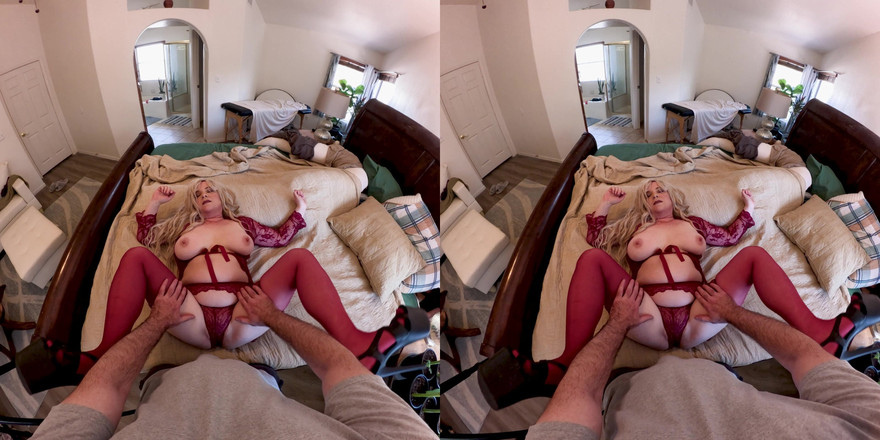 Erin Electra: Stepmom in Lingerie Fucked by Stepson