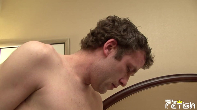 Gay Diaries: Twink - cara recebe seu cu fodido fundo e cheio de...