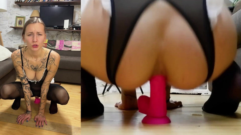 Cur1ouscoup420: The Maid Fucks Her Ass When Home Alone
