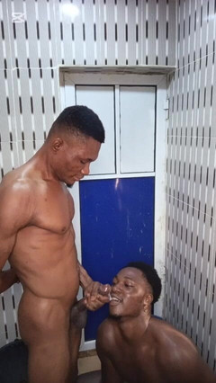 BlackDanie_production: Una leccata in flip con mio marito