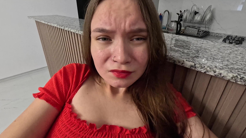 Julia Say No: Вітчим хотів перевірити нову камеру, знявши секс зі своєю падчеркою, відео від першої особи, справжнє аматорське домашнє відео