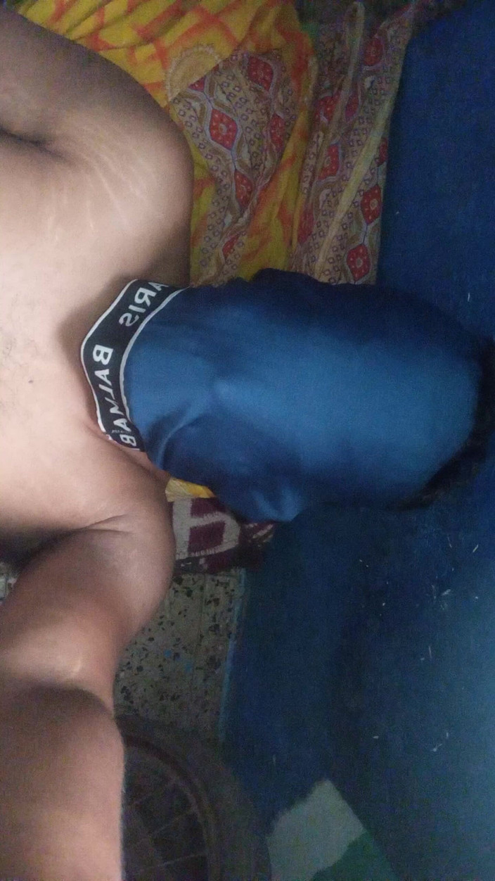 Sweet Indian cock: Šukání gaye venkovní kundičky celé video