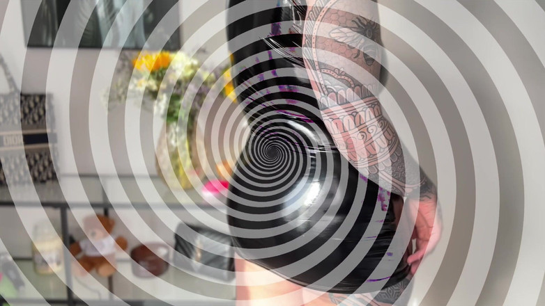 Miss Valentina: Baştan çıkararak teslim olmak büyüleyici