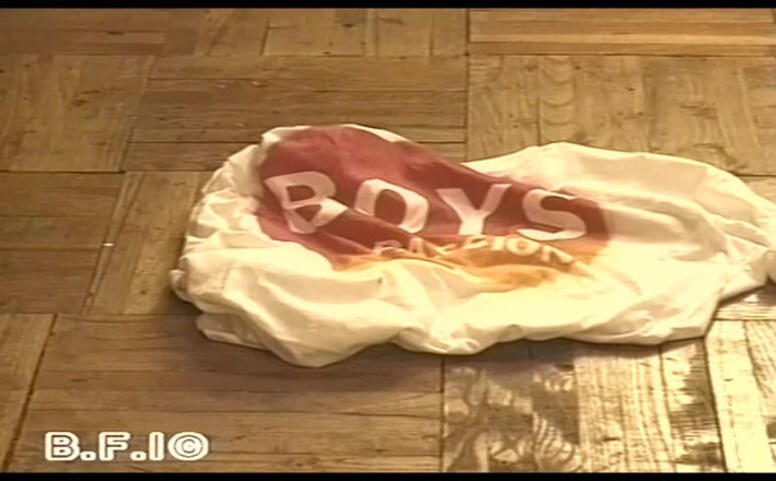 Just Boys: Kembar muda dan pantat miang