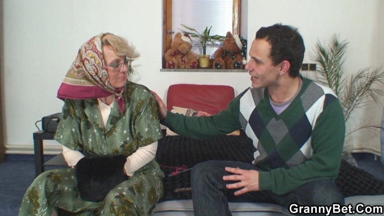 Granny Bet: A Lucky Find in the Country