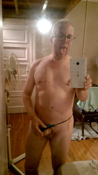 Dildo Man and Cross Hard Sex: Selfie na videu