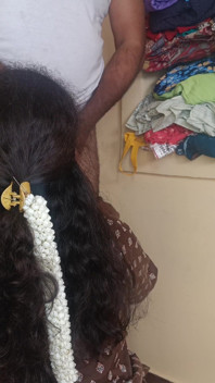Ibu rumah tangga selingkuh
