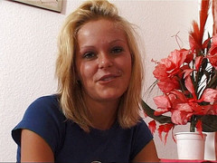 German Classic Porn videos: Monika 26, první casting