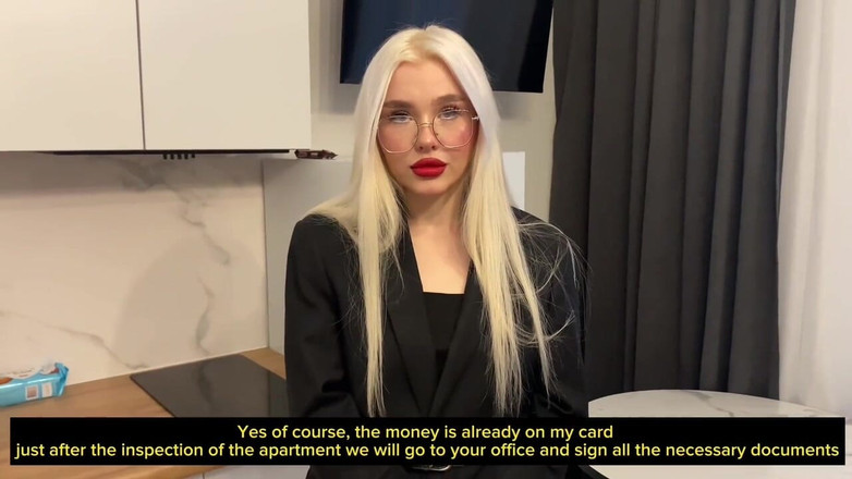 Blondessa: Sexy realitní makléřka Blondessa spolkla ptáka a byla ošukána, aby...