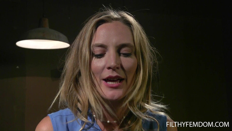FilthyFemdom: Recenzie de hr nemilos cu Mona Wales
