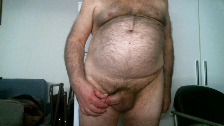 Coach Karl dude lodge: Coach Karl wrijft en streelt tijdens een live camshow