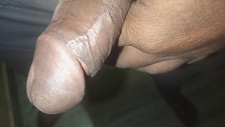 Hungry cliff: Desi čůrák