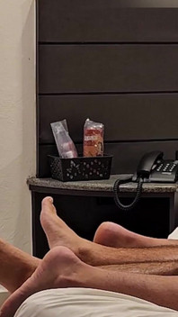 Mon Mari Cocu M’a Ouvert Le Cul Pour Que Son Ami Le Mange - Hotwife En Anal.