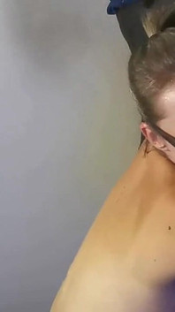 Dej mi to do šukačky zezadu