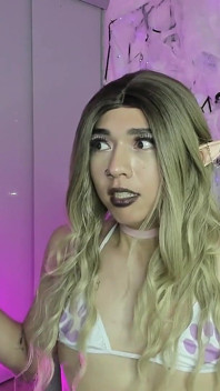 Cv Blonde Elf Burping