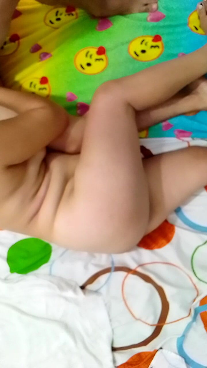 Valkyrie and Luigy Couple: Soție excitată care vrea să se fută