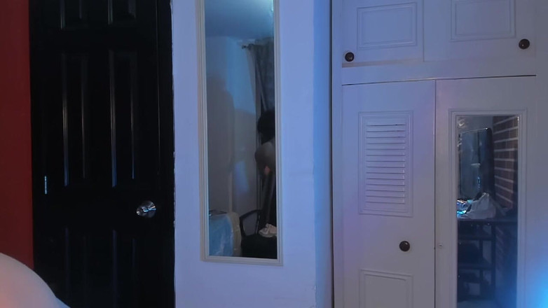 Artesensual: Femboy Dancer