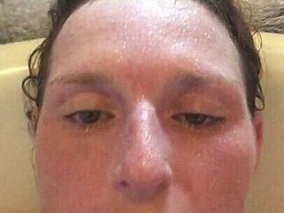 Rachel Wrigglers: 30번째 420lb Fella에게 목욕하는 동안 내가 그를 얼마나 따먹고 싶었는지 말하는 비디오